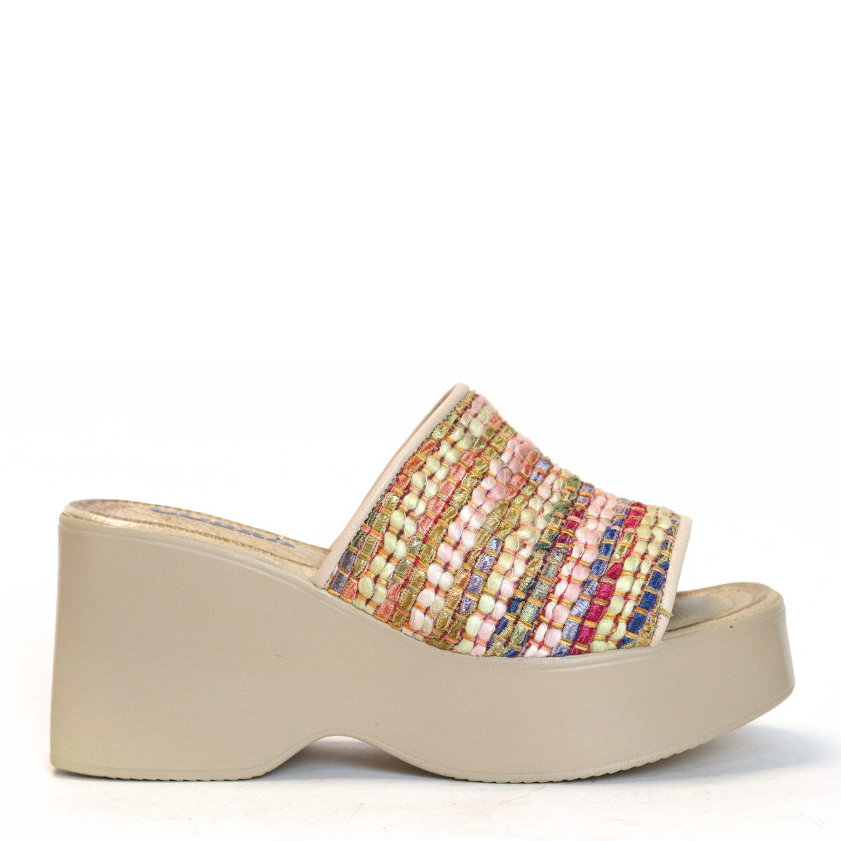 כפכפי פלטפורמה - דייזי